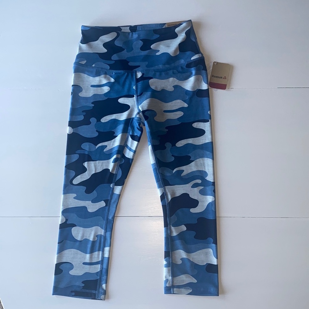 Reebok Skinny Capri High Rise Leggings